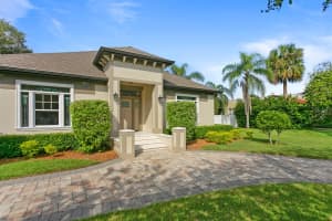 107 S HALE AVE, TAMPA, FL 33609 Sold 02/08/23
