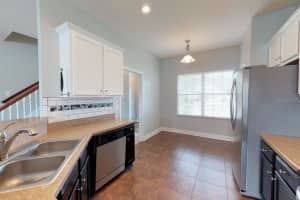 11108 IRISH MOSS AVE, RIVERVIEW, FL 33569 Sold 04/28/23