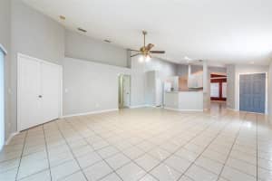 3209 SUMMER CRUISE DR, VALRICO, FL 33594 Sold 01/13/23