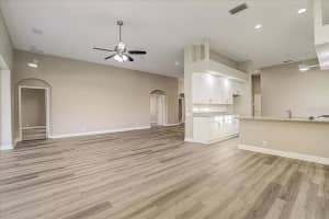 8721 53RD PL E, BRADENTON, FL 34211 Sold 04/19/23