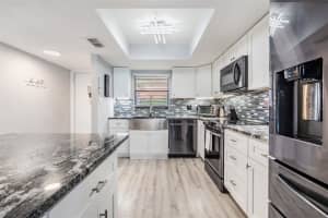 1313 HAMMOCK PINE BLVD #1313, CLEARWATER, FL 33761 Sold 03/01/23