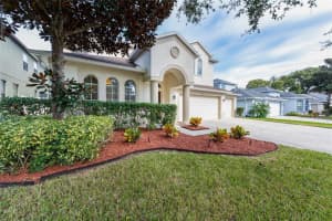 430 Westchester Hills Ln, Valrico, FL 33594, Sold 02/07/23