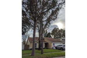 8912 Bayaud Dr, Tampa, FL 33626, Sold 01/11/23