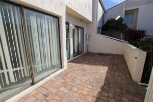 8707 COVE CT, TAMPA, FL 33615 Sold 04/25/23