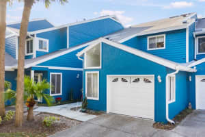 2106 OAK CIR #2106, TARPON SPRINGS, FL 34689 Sold 12/30/22
