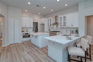 10725 AYRSHIRE DR, TAMPA, FL 33626 Sold 12/26/22