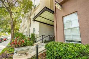 410 S Armenia Ave, Tampa, FL 33609, Sold 02/28/23