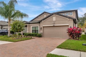 8015 ARBOR PARK LN, RIVERVIEW, FL 33578 Sold 04/03/23