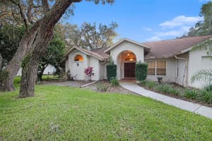 7233 ROYAL OAK DR, WEEKI WACHEE, FL 34607 Sold 03/15/23
