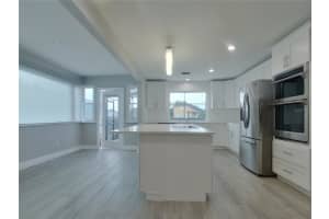 9850 SURREY RIDGE RD, ORLANDO, FL 32825 Sold 03/30/23