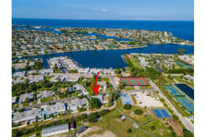 453 62nd St, Holmes Beach, FL 34217, Sold 02/14/23