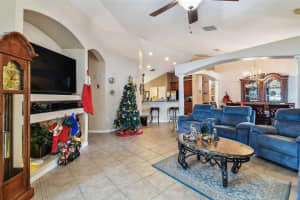 6804 BLUFF MEADOW CT, WESLEY CHAPEL, FL 33545 Sold 07/19/23