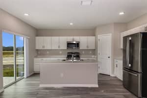 1541 AXEL CIR, WINTER HAVEN, FL 33880 Sold 04/07/23
