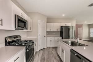 1541 AXEL CIR, WINTER HAVEN, FL 33880 Sold 04/07/23