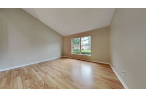 328 VIEW CT, APOPKA, FL 32703 Sold 03/03/23