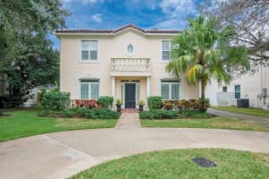 4004 DE LEON STREET, TAMPA, FL 33609 Sold 02/17/23