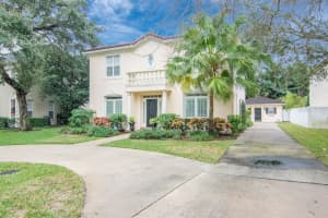 4004 DE LEON STREET, TAMPA, FL 33609 Sold 02/17/23