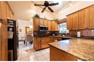 4803 HAMLETS GROVE DRIVE, SARASOTA, FL 34235 Sold 04/11/23