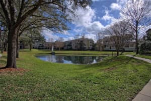 10105 COURTNEY OAKS CIRCLE, TAMPA, FL 33619 Sold 02/15/23
