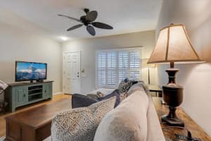 372 COUNTRYSIDE KEY BOULEVARD, OLDSMAR, FL 34677 Sold 02/13/23