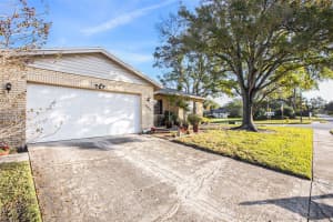 3901 LAKE BOULEVARD, CLEARWATER, FL 33762 Sold 03/29/23