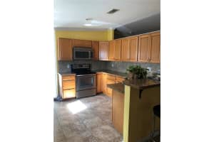 8346 FANTASIA PARK WAY, RIVERVIEW, FL 33578 Sold 05/11/23