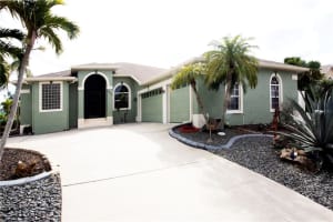 802 BUNKER VIEW DRIVE, APOLLO BEACH, FL 33572 Sold 02/10/23