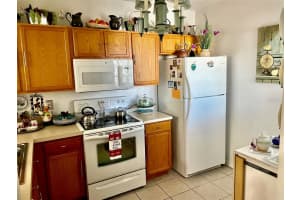 6021 PORTSDALE PLACE, RIVERVIEW, FL 33578 Sold 06/01/23