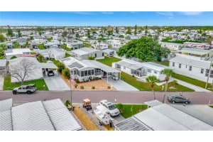 120 SAINT ANNES CIRCLE, APOLLO BEACH, FL 33572 Sold 04/07/23