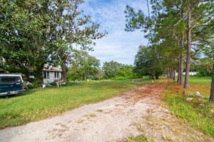 9358 HARNEY ROAD, THONOTOSASSA, FL 33592 - MLS#MFRT3421387