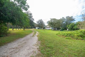 9358 HARNEY ROAD, THONOTOSASSA, FL 33592 - MLS#MFRT3421387