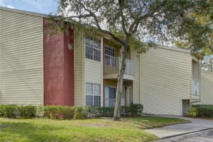 203 LAKE PARSONS GREEN, BRANDON, FL 33511 Sold 02/03/23
