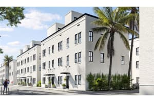 1218 E Kay St #28