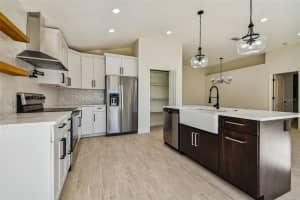 1046 ROLLING STONE RUN, ODESSA, FL 33556 Sold 03/01/23
