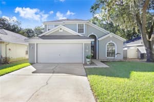 4616 WHISPERING PARK LANE, TAMPA, FL 33614 Sold 02/16/23