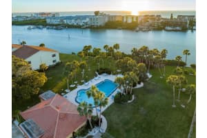 10280 Imperial Point Dr W, Largo, FL 33774, Sold 02/16/23