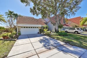 814 SYMPHONY ISLES BOULEVARD, APOLLO BEACH, FL 33572 Sold 02/28/23