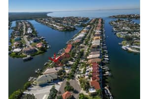 814 SYMPHONY ISLES BOULEVARD, APOLLO BEACH, FL 33572 Sold 02/28/23