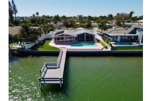 6984 SHORE DRIVE, SOUTH PASADENA, FL 33707 Sold 03/31/23