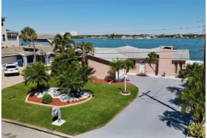 6984 SHORE DRIVE, SOUTH PASADENA, FL 33707 Sold 03/31/23