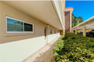 1257 PORTOFINO DRIVE, SARASOTA, FL 34242 - MLS#MFRT3423422