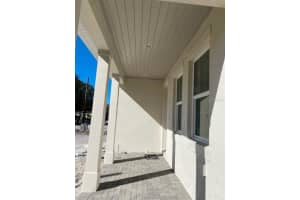 3313 CASS STREET, TAMPA, FL 33609 Sold 04/17/23