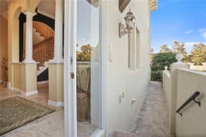 1078 Paseo Del Rio NE, St. Petersburg, FL 33702, Sold 04/10/23