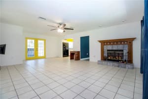 1802 TWIN OAKS CIRCLE, WIMAUMA, FL 33598 Sold 07/28/23