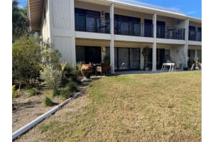 4744 Fox Hunt Dr, Zephyrhills, FL 33543, Sold 04/24/23