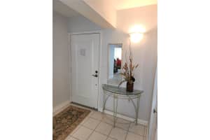 5055 GULF OF MEXICO DRIVE, LONGBOAT KEY, FL 34228 Sold 05/08/23