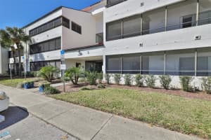 2583 COUNTRYSIDE BOULEVARD, CLEARWATER, FL 33761 Sold 03/02/23