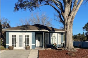 2114 WINDWARD PASS, LAKELAND, FL 33813 Sold 03/22/23