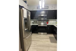 2114 WINDWARD PASS, LAKELAND, FL 33813 Sold 03/22/23