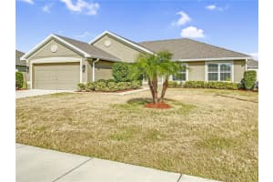 1557 LEMON AVENUE, WINTER HAVEN, FL 33881 Sold 05/22/23